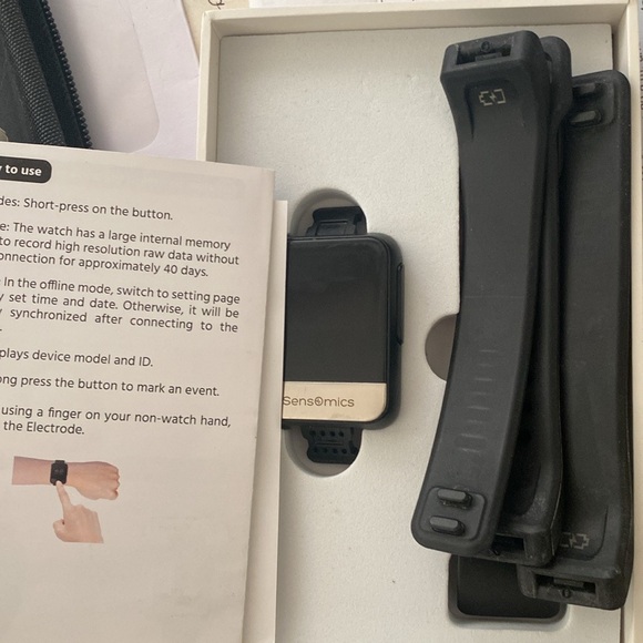 Sensomics falcon smart watch with ECG. - Picture 4 of 4